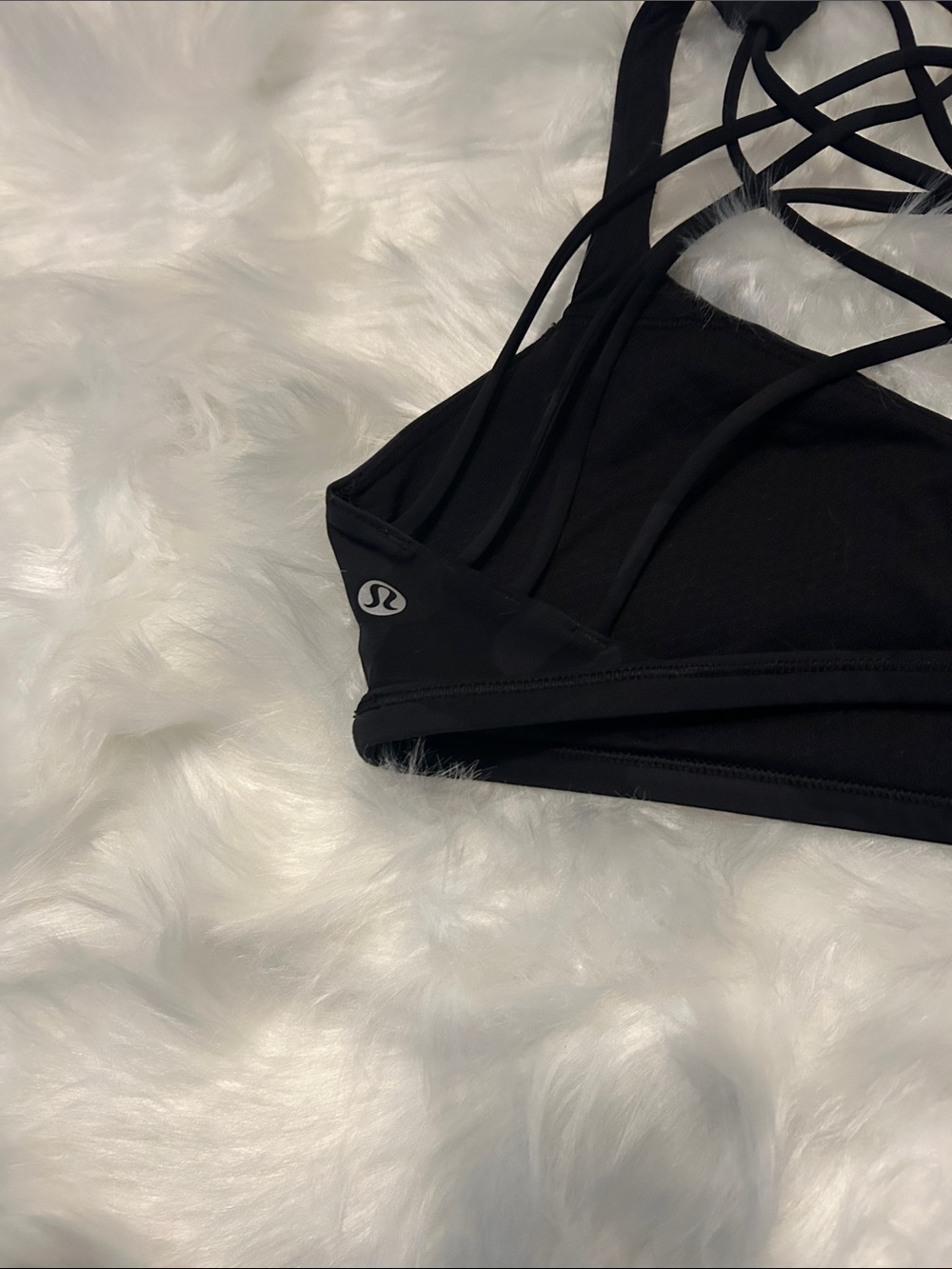 Black Camo Lululemon Sports Bra Strappy Size 8 - Picture 2 of 3